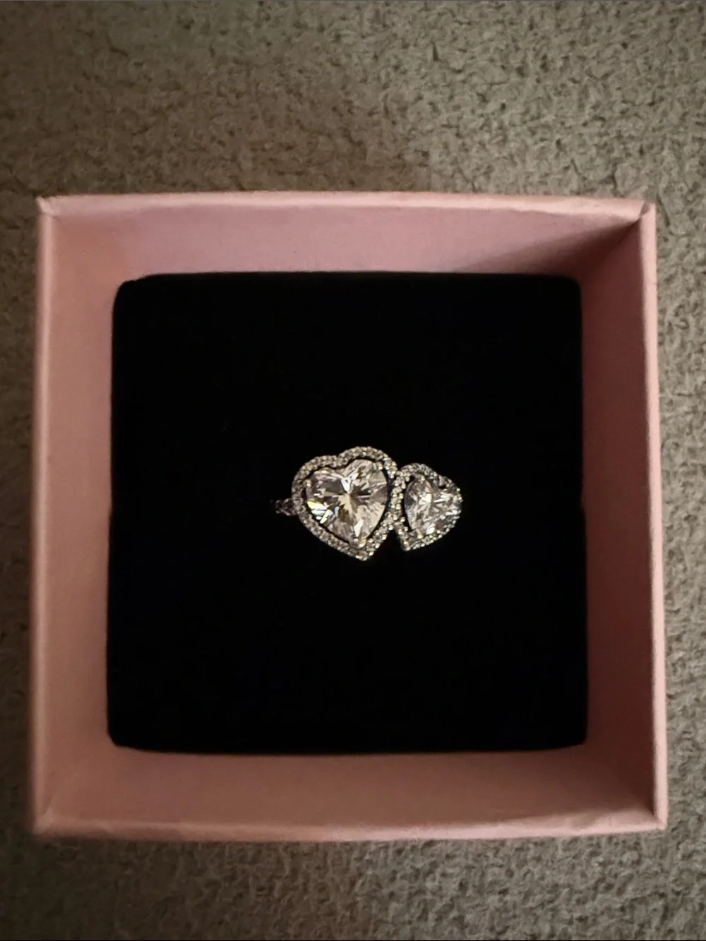 Pandora ring comes
